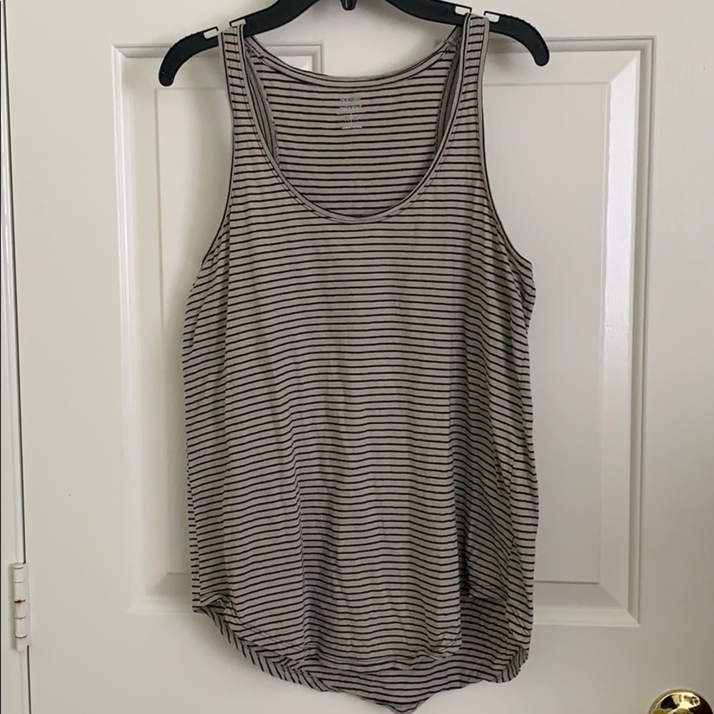 Old Navy Tank Top Medium Striped Grey Relaxed Fit Black
